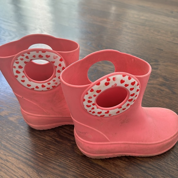 Used toddler rain boot. Okabashi Size 10 - Picture 4 of 4